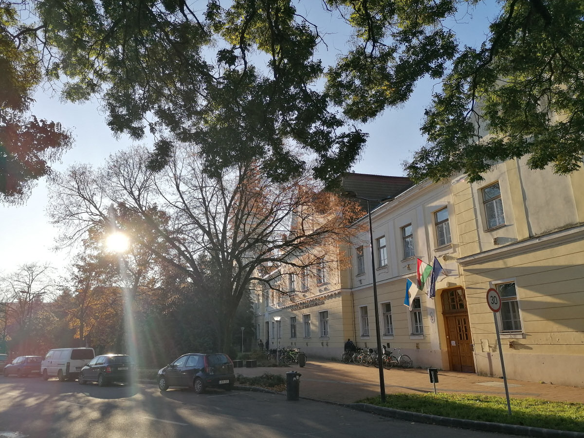 Hajdúszoboszlói Gönczy Pál Református Sport és Két Tanítási Nyelvű Általános Iskola épülete